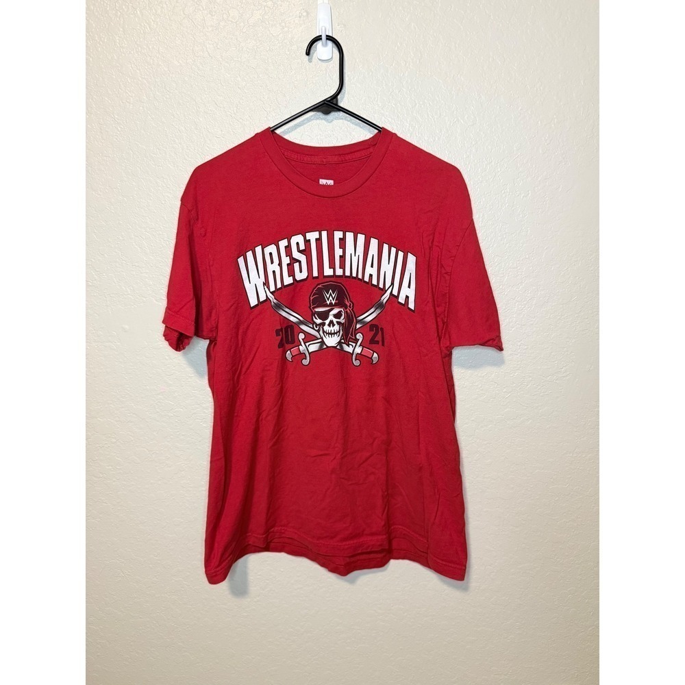 WWE WrestleMania 37 Home of the Champs T Shirt Adult Large Red Graphic